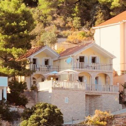 Vila Hvar